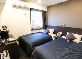 HOTEL LiVEMAX Yokohama Stadium Mae 5