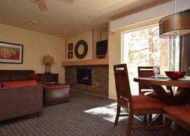 Lodge at Kingsbury Crossing 4