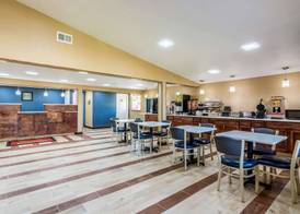 Econo Lodge Gastonia North 3