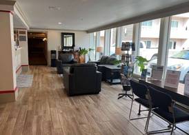 Ramada by Wyndham Juneau 4