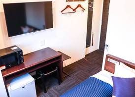 HOTEL LiVEMAX Chiba Minato Eki-mae 5