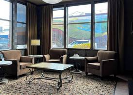 Holiday Inn Express & Suites PORTLAND-NW DOWNTOWN by IHG 3