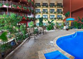 Hotel Ambassadeur et Suites 5