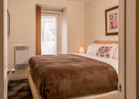 Parc Suites Hotel 4