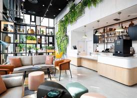 Staycity Aparthotels Paris La Defense 5