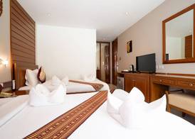 Baan Sukhumvit Soi 18 5