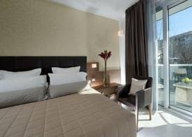 Aqua Hotel 5