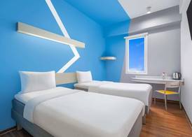 Ibis Budget Jakarta Cikini 4