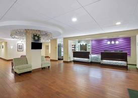 La Quinta by Wyndham Springfield 3