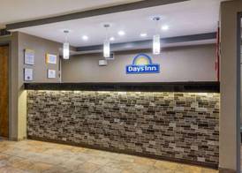 Days Inn by Wyndham Florence Cincinnati Area 3