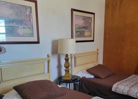 Amaris Inn 5