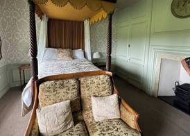 The Rowley Manor Hotel 4