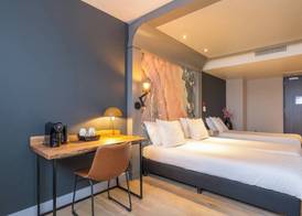 Leonardo Hotel Almere City Center 3