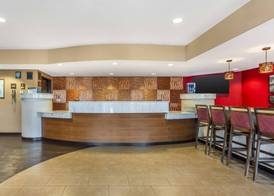 Best Western Plus Wine Country Inn & Suites 4