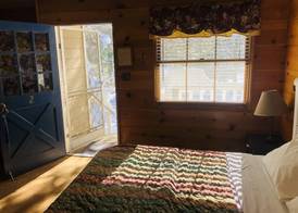 Mountain View Cabins 4