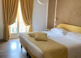 Hotel Centrale 5