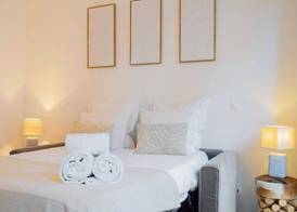 Spacious studio a-c 2P - Place des Lices 2