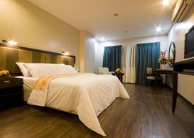 Baguio Burnham Suites Hotel 4