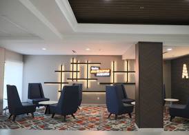 La Quinta Inn & Suites by Wyndham Auburn - University Area 5
