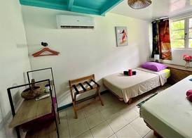 Linareva Moorea Beach Resort 4