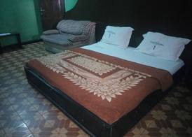 Sylvia's Place 4