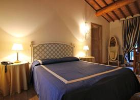 Hotel Villa Giona 4