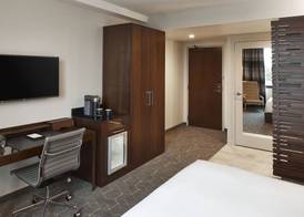 Kimpton OVERLAND HOTEL ATLANTA AIRPORT by IHG 3