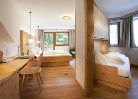 Natur- & Wanderhotel Tuxertal 5