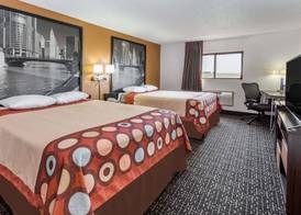 Super 8 by Wyndham Dixon 5