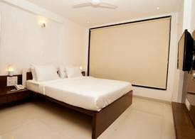 Hotel G-Square - Shirdi 5
