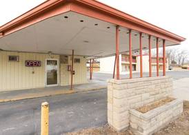 Cozy Rest Motel 2