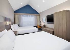 Holiday Inn Express & Suites YOUNGSTOWN N (WARREN/NILES) by IHG 4