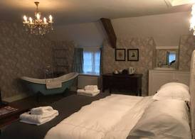 Clare Cottage 3