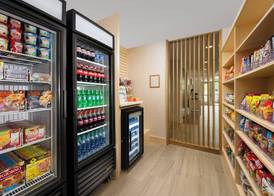 Holiday Inn Express & Suites ALTOONA by IHG 3
