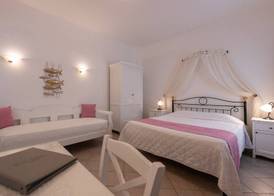 Reverie Santorini Hotel 5
