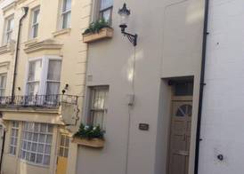 EI8HT Brighton Guest Accommodation 5