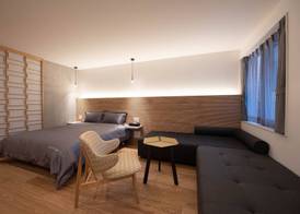 Spatium Ginza Pony 4