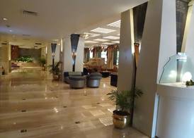 Hotel Kohinoor Continental, Airport 4