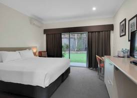 Hunter Gateway Motel 4