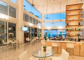 Flamingo Hotel by the Beach, Penang 5