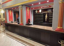 Cosmopolitan hotel 4