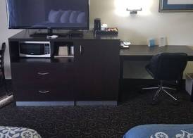 Days Inn by Wyndham Fort Collins 4