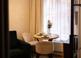 Estrella 5 Nowoczesnosc w Zabytkowej Kamienicy Garbary 12 5