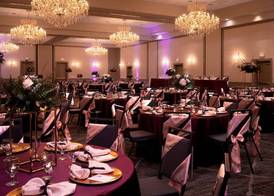 Four Points by Sheraton Milwaukee North Shore 3