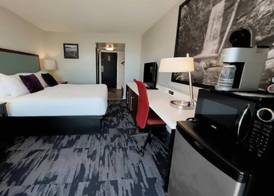 The Oceanside, a Coast Hotel 4