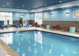 Hampton Inn Manitowoc 3