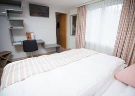 Hotel Roggerli 3