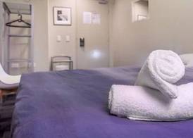 Big Backpackers Hostel 5