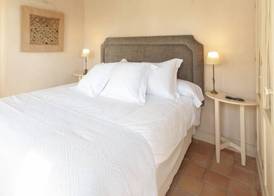 CH Apartments Boutique 4
