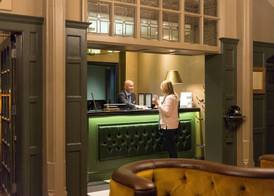 The Crown Manor House Hotel 4